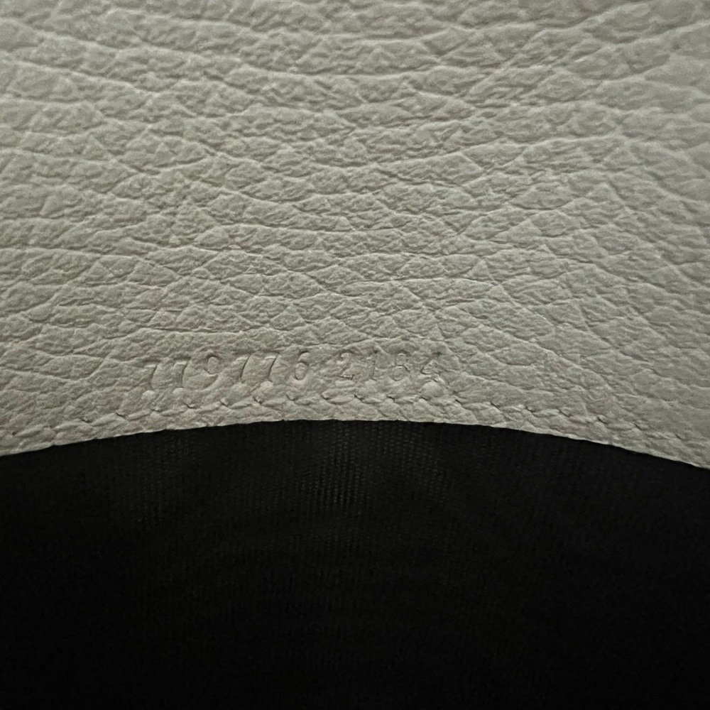 Gucci Ivory Leather Clutch with Gold GG Logo 779776 A7M0T 9522 model❌❌SOLD LOCAL - Picture 10 of 11